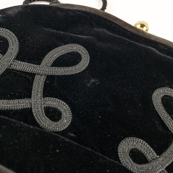 Liz Claiborne Vintage Y2K Black Velvet Purse Bag Womens One Size - Picture 3 of 15